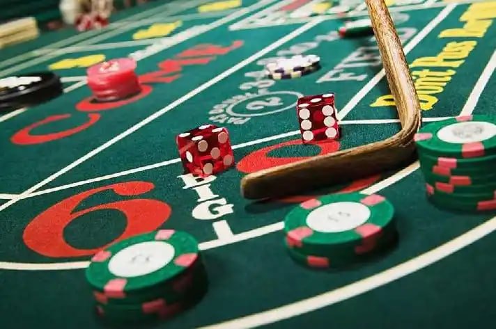 live roulette wheel spinning at unholy tg live casino